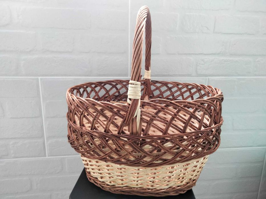 Vand cos traditional