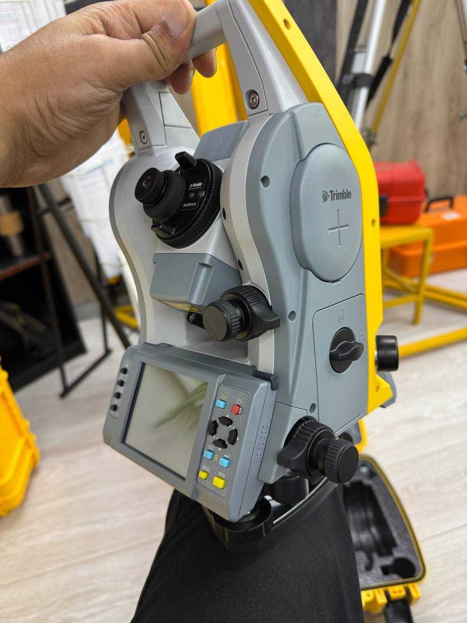 Электронный тахеометр Trimble C5 (1 комплект)