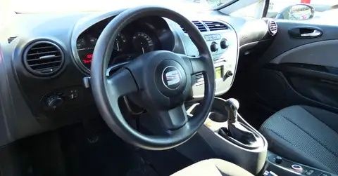 Inchiriez Mașină uz Personal, Bolt food Glovo tazz Rent a Car ieftin