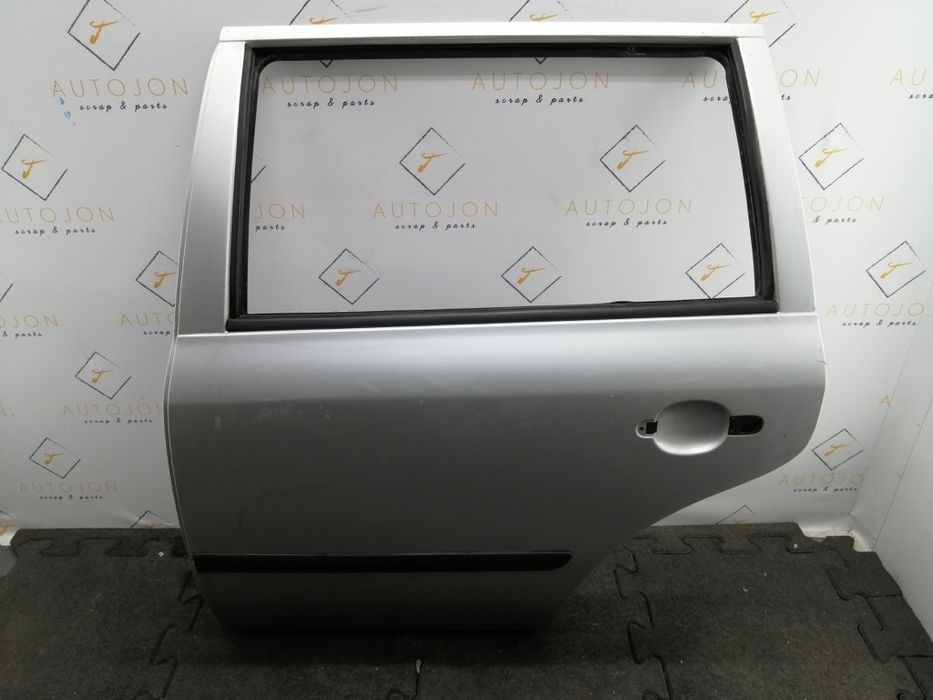 Usa  Portiera spate SKODA OCTAVIA Combi 1U5 1998 - 2010 1U9833051