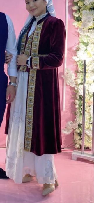 Бешпент кажекейімен бирге сатылады