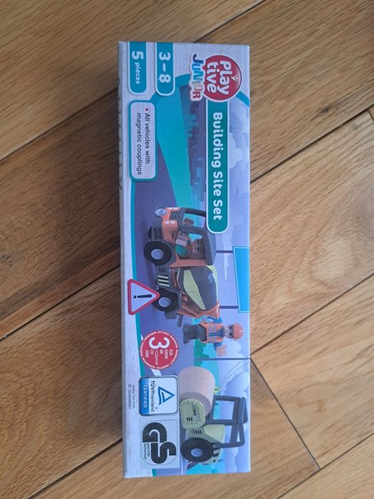 Комплекти автомобили за игра с магнитни съединители