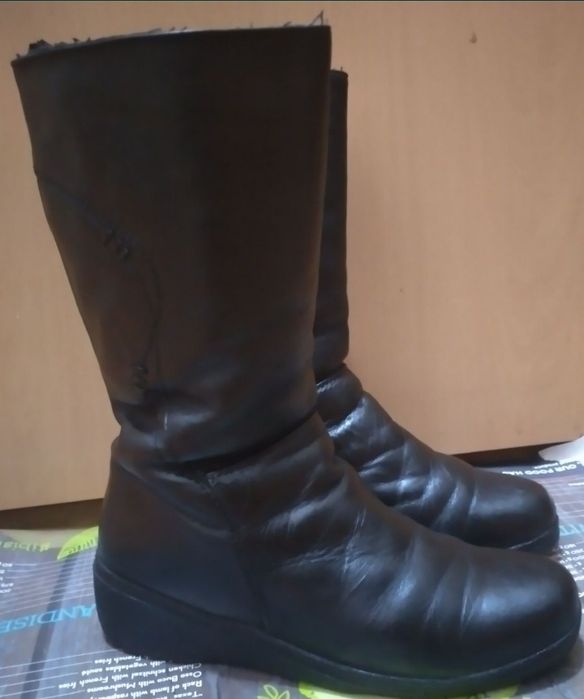 Продам сапоги женские зимние