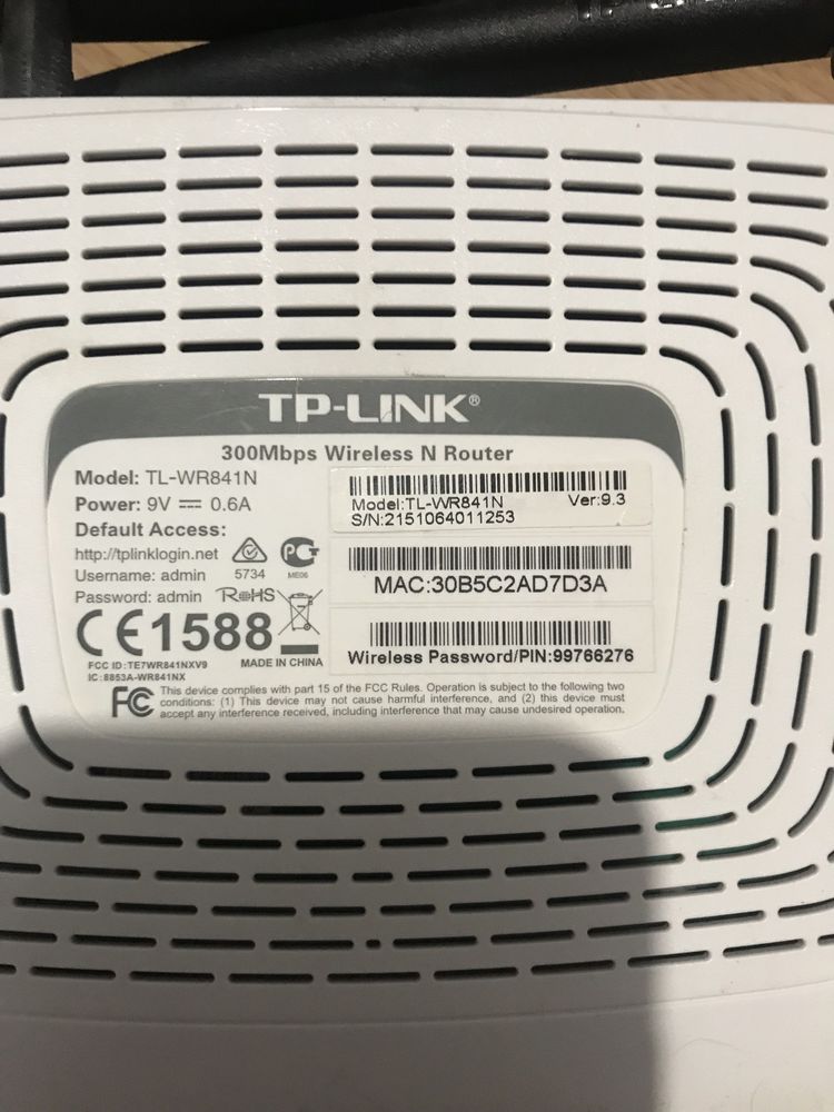 Switch/ Router tp-link/ Boxe calculator/ Set microsoft