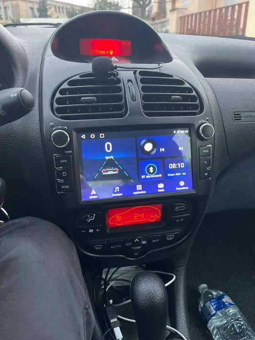 Navigație Android 15 Peugeot 206 Dedicată – QLED, CarPlay, DSP