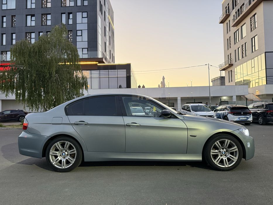 Bmw e90 320d, M pachet