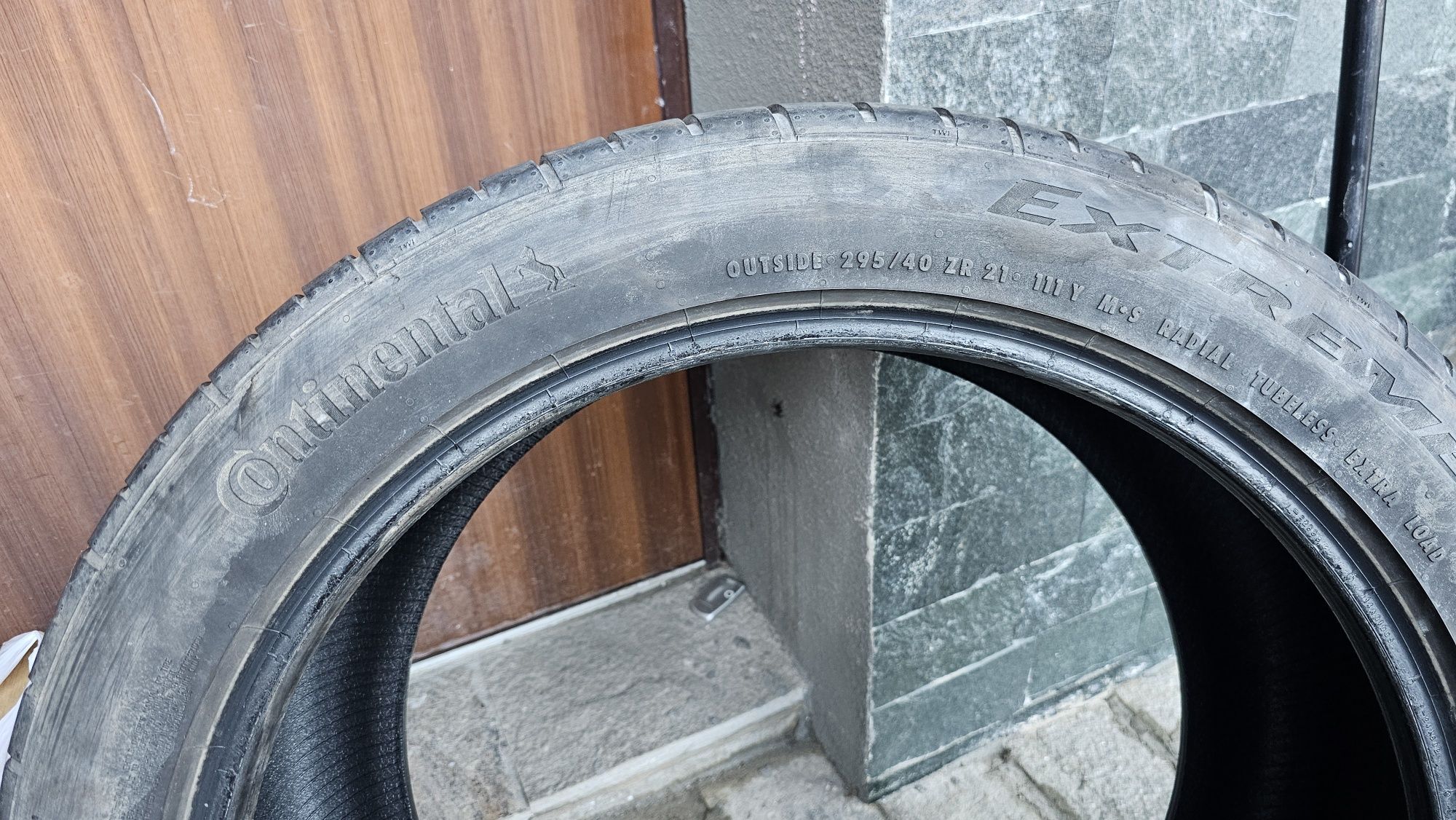 Летни и всесезонни гуми с размери 295/40/21" и 275/55/19"