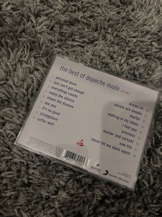 Диск на група Depeche mode