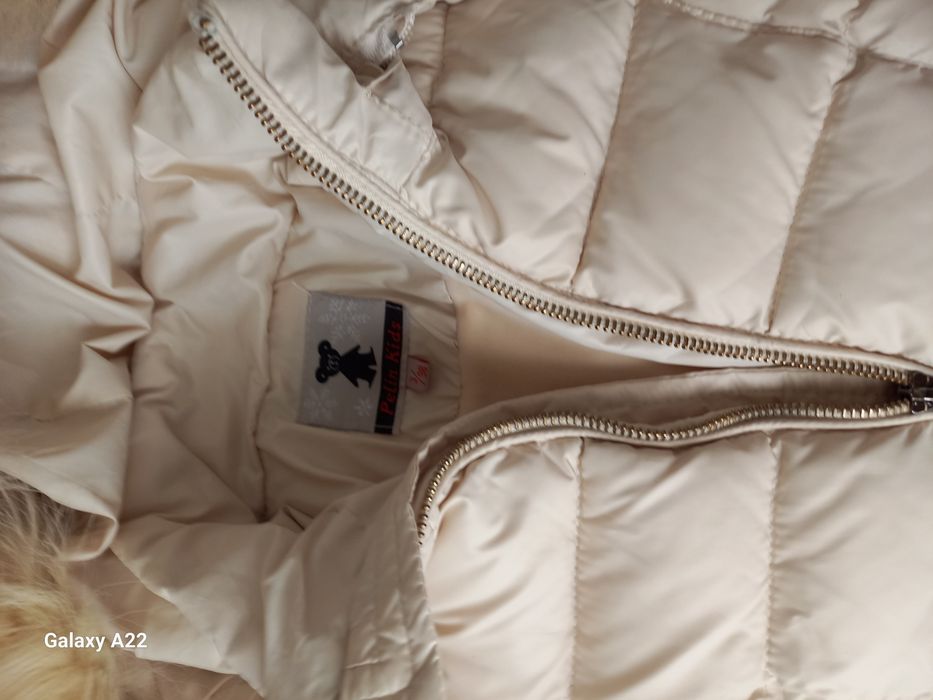 Продается пальто детское для девочек на 3-4 года