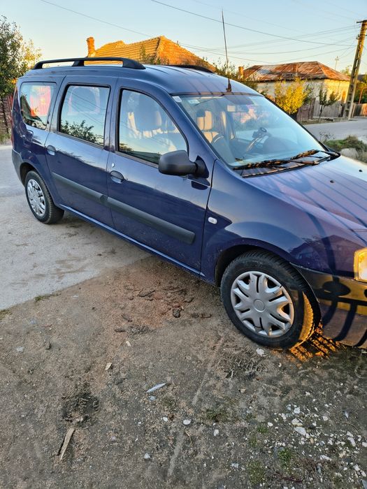 Dacia Logan MCV Benzină