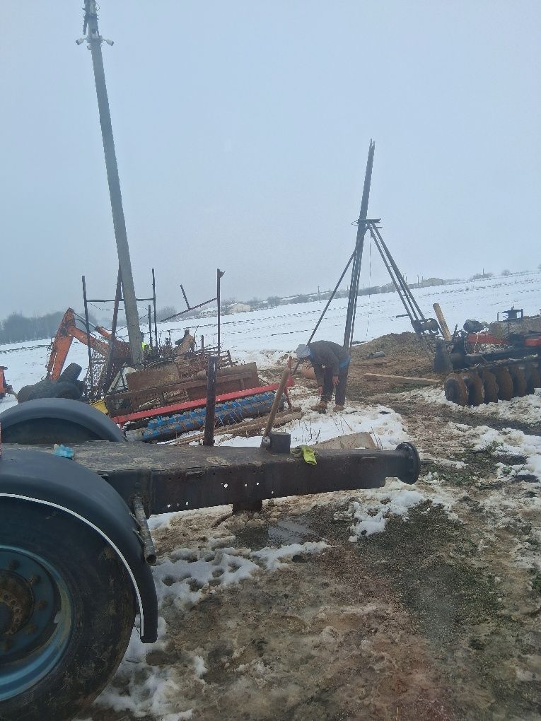 Executăm foraje puțuri apă