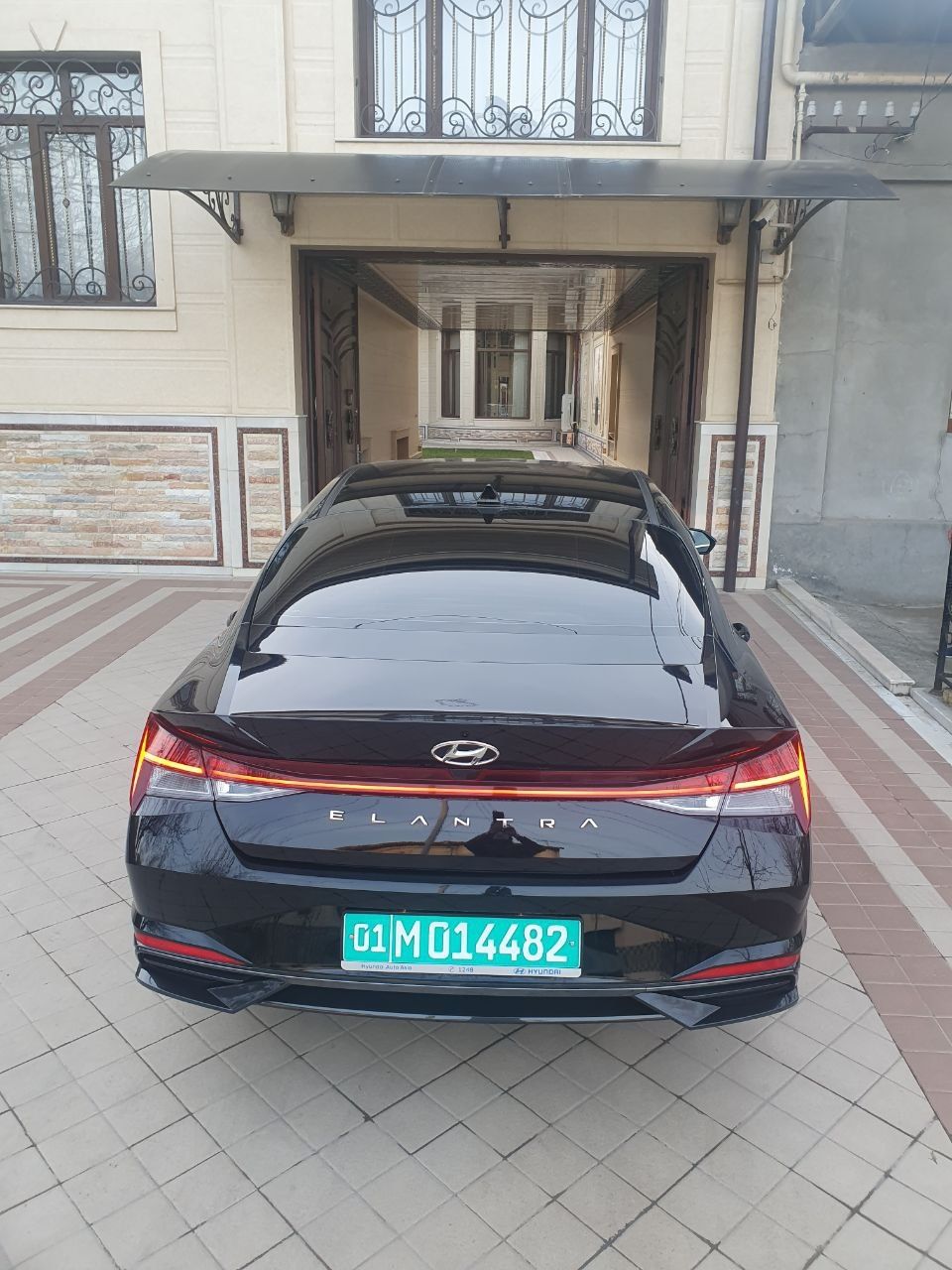 Продажа Автомобиля HYUNDAY ELANTRA