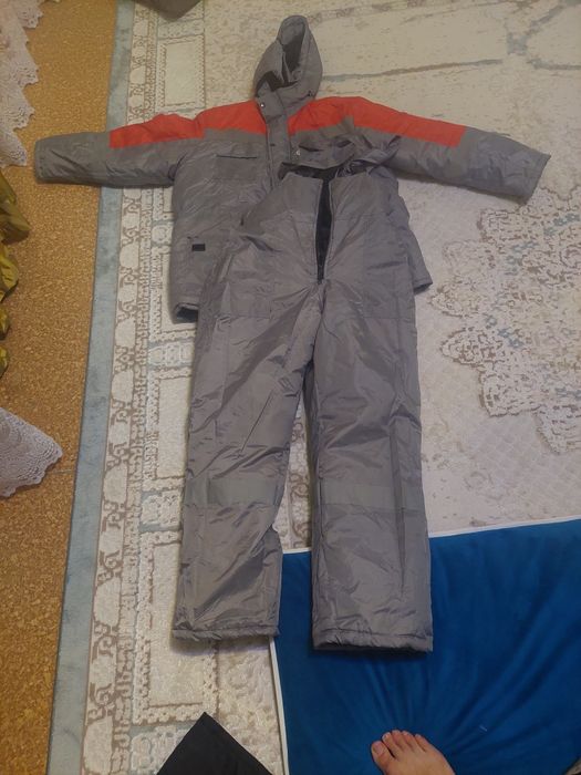 Продаётся спецодежда зимняя новый