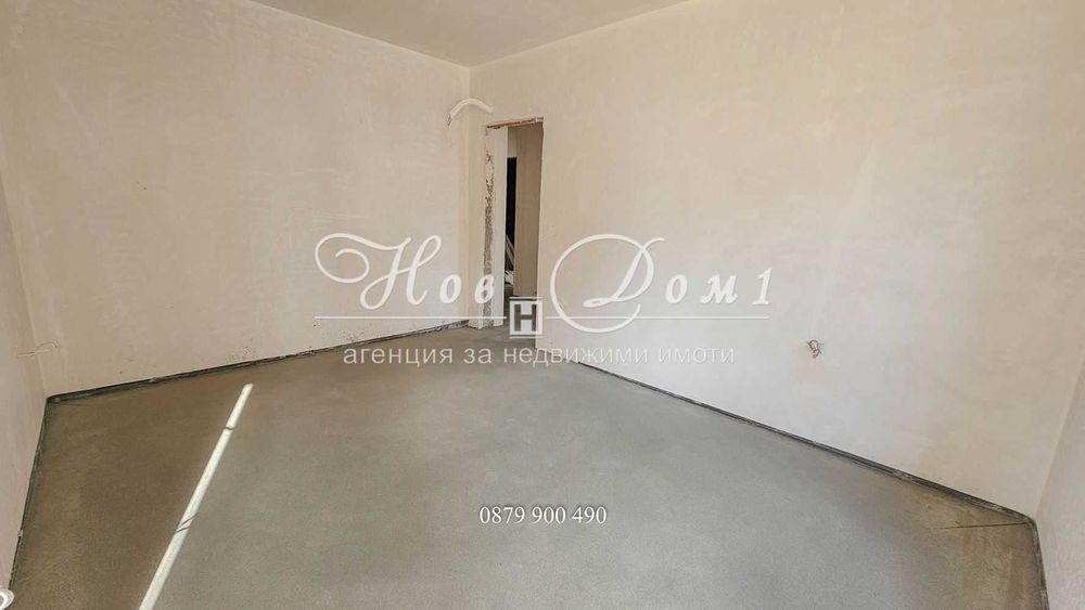 Тристаен апартамент с възможност за завършване до ключ и обзавеждане