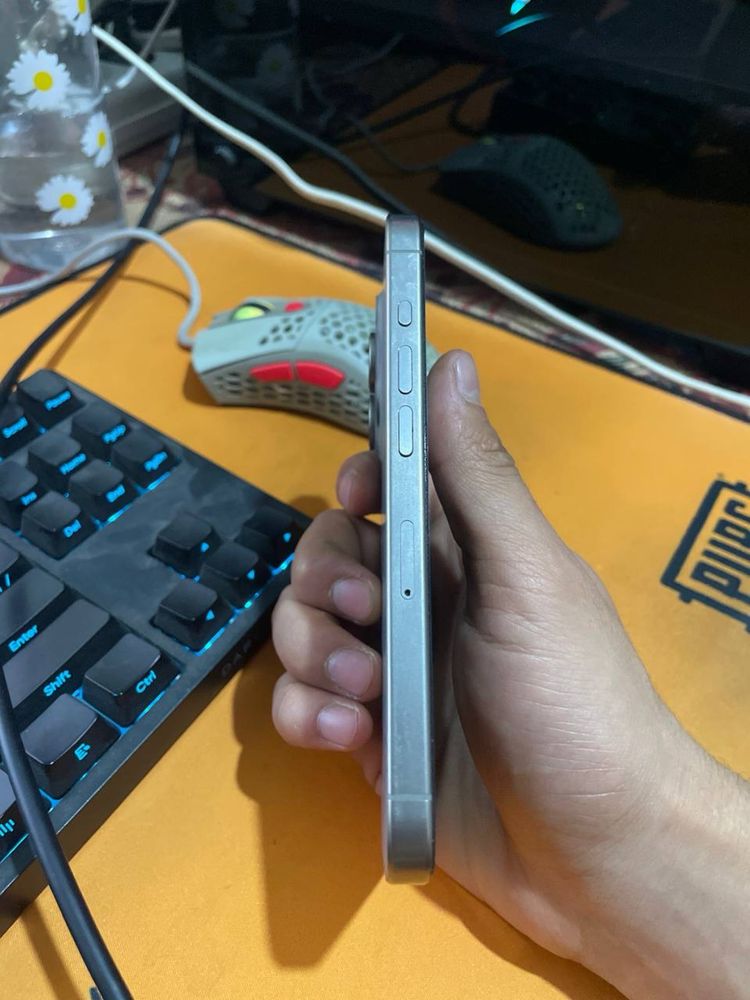 iphone 15pro (256)