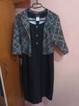 Rochie elegantă, mulată, midi, cu imprimeu