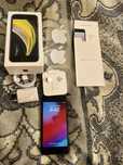 Iphone 2020 128gb с оригинална кутия, ново зарядно и слушалки