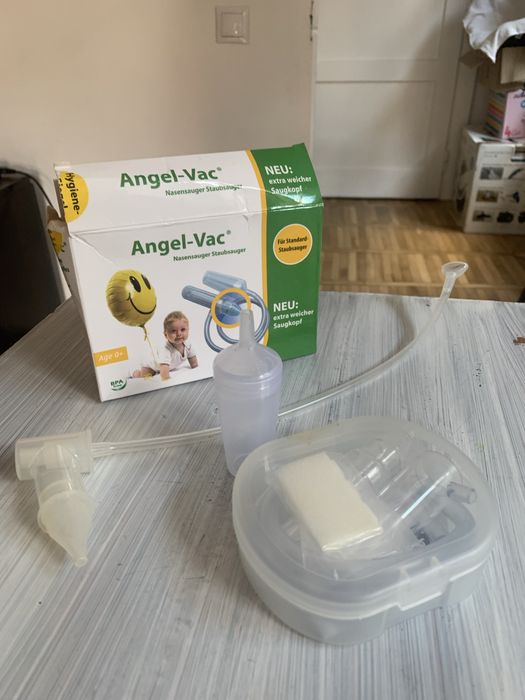 Kit Pompă sân Medela, biberoane, cupe, comprese lanolină, sterilizator