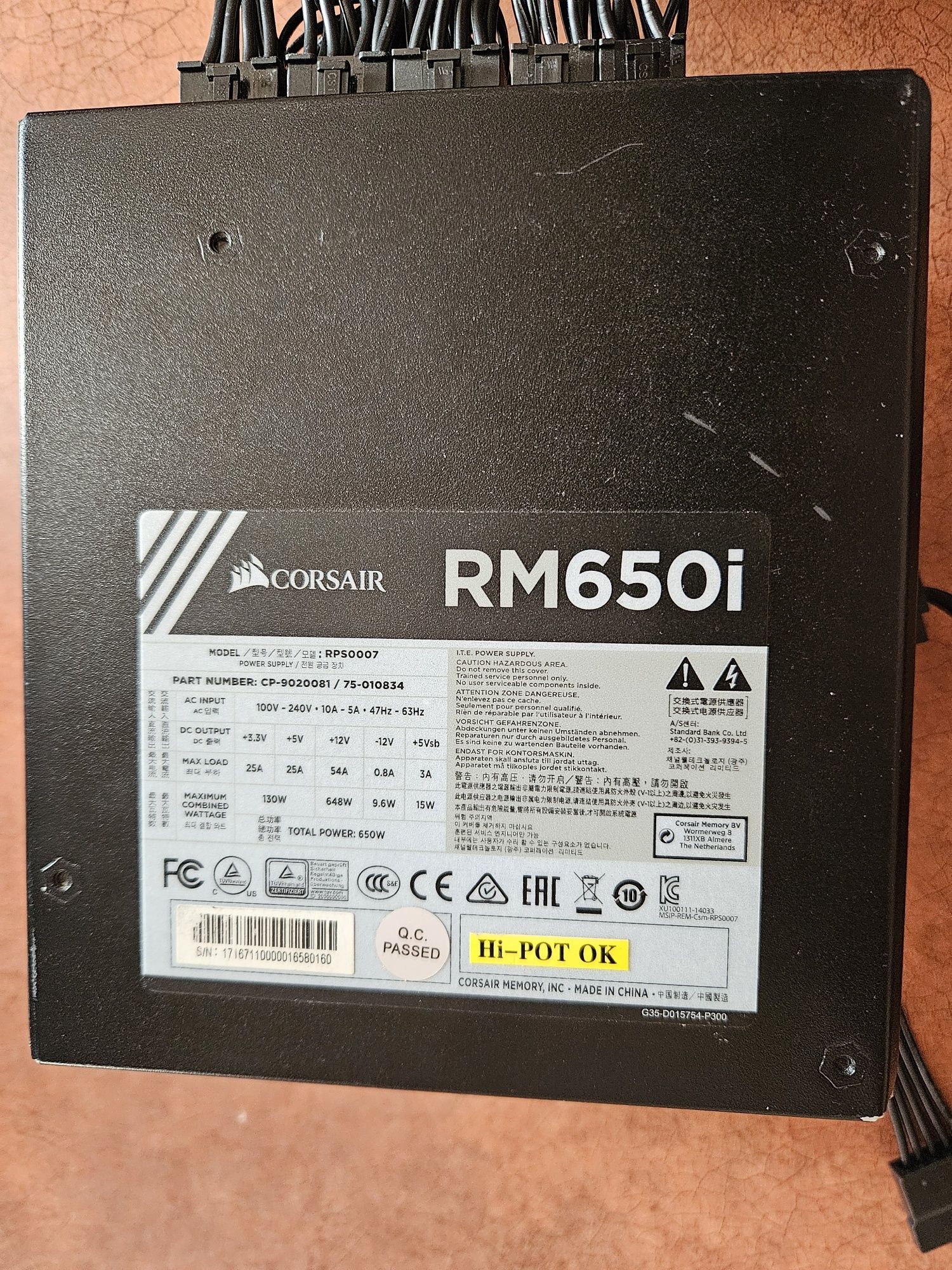 Sursa PC Corsair RMi Series RM650i 650W 80+ Gold full modulara