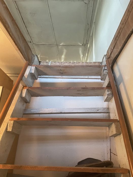 Продаётся дача за Понтонным мостом.