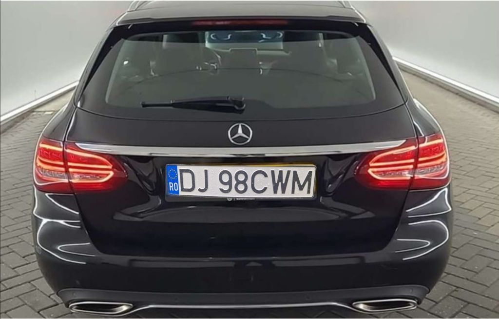 Vând mercedes c class 2017 C 180 9 G 156 cp