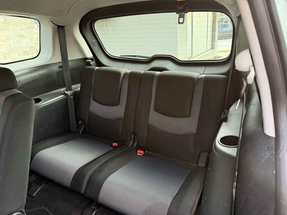 Mazda 5 2.0D 7 Места Климатроник 5/100 Разход Всичко платено