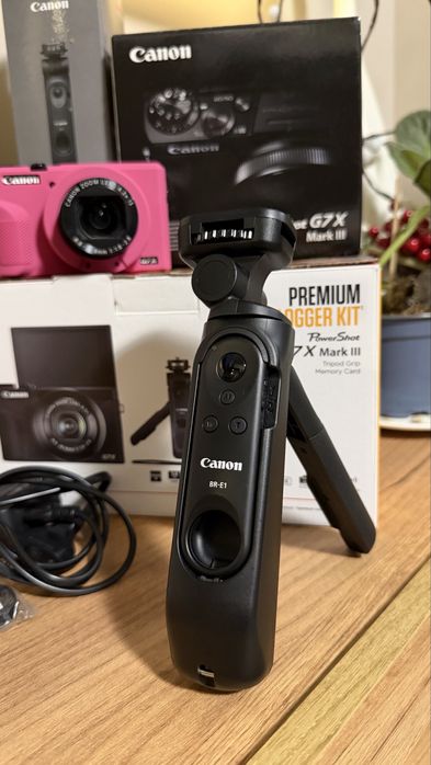 Canon PowerShot G7 X Mark III Premium Vlogger Kit