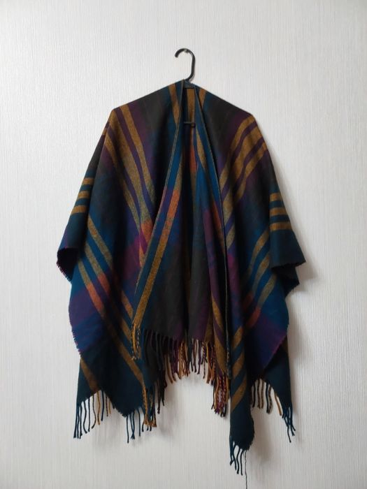 Шар пончо теплый