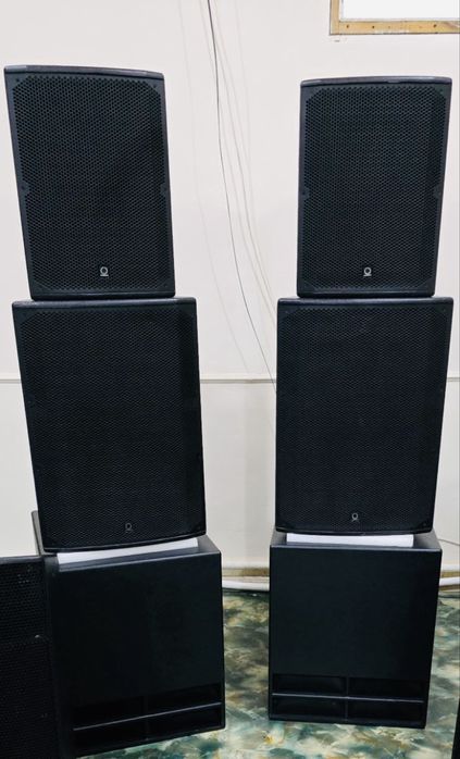 Акустическая система Turbosound. Италия