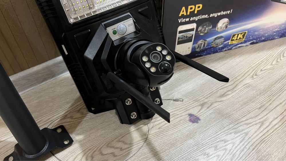 Air solar Camera va lighting projektor solnechniy panel