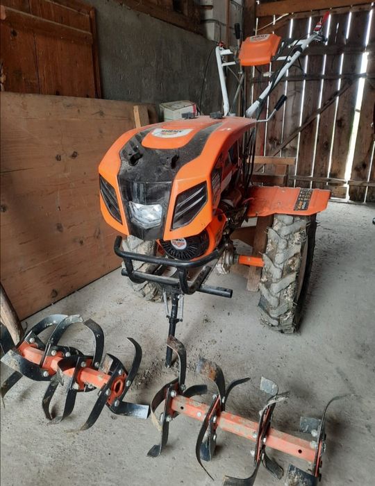 Motocultor Profesional Ruris 18Cp
L am cumpărat acum un an și din cauz
