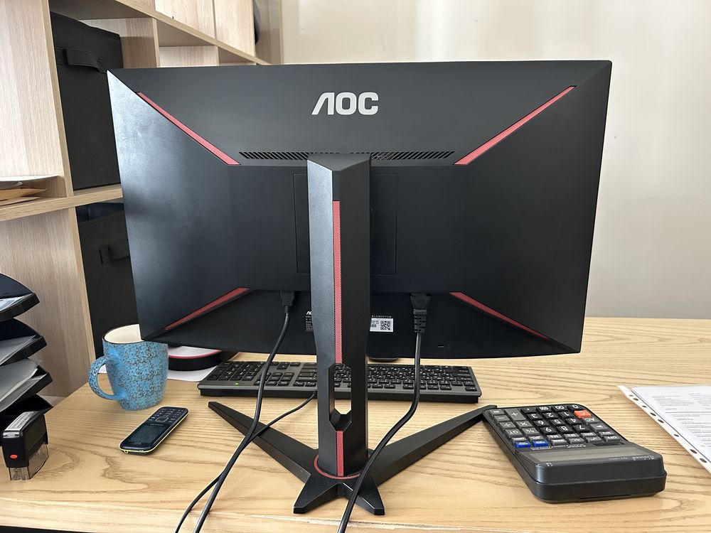 Продам монитор AOC C27G1