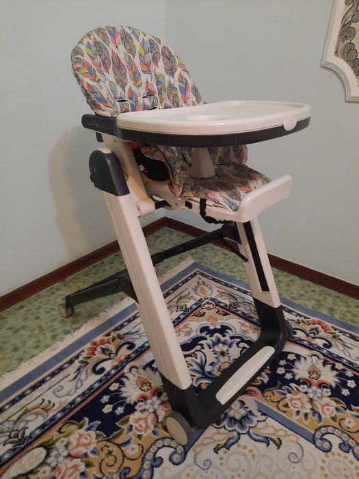 Стульчик для кормления детей