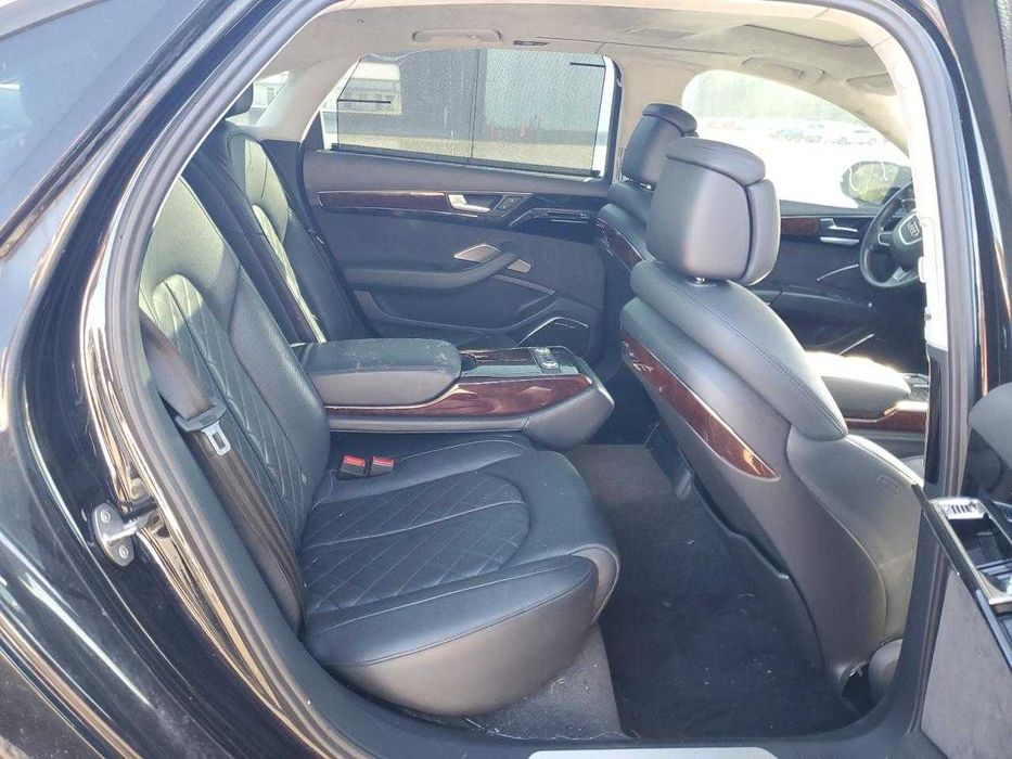Audi A8L 4.0 tfsi