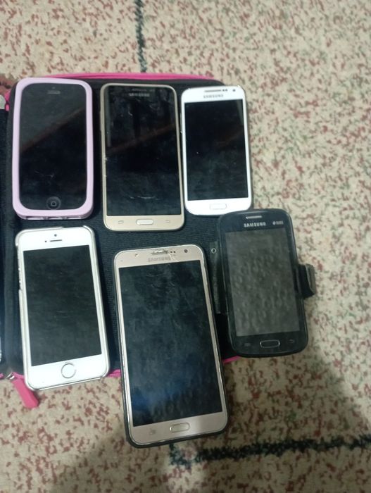 Продам смартфоны есть новые есть б. У все вопросы по телефону у но раб