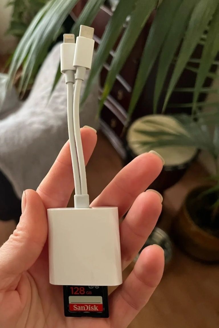 Cititor carduri 2în1 USB C+IOS. Pentru telefon și laptop.