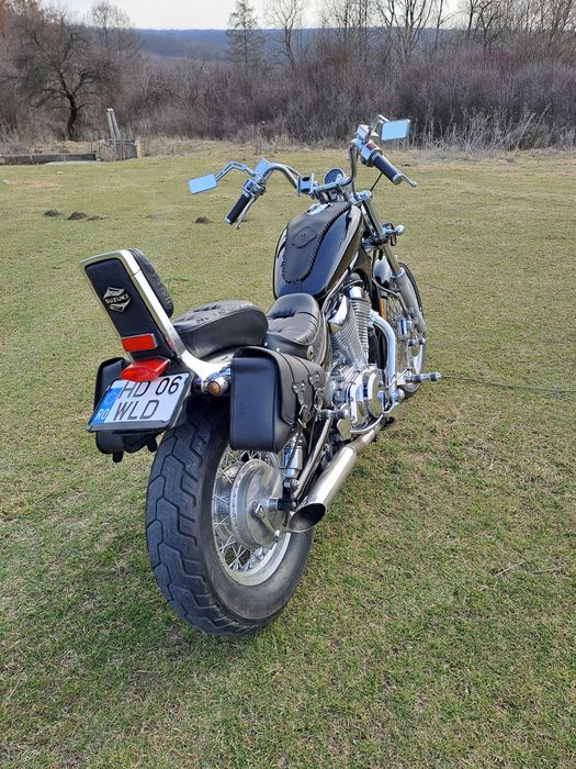 Suzuki vs intuder 750