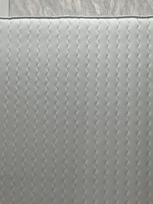 Отдам матрас в хорошем состоянии