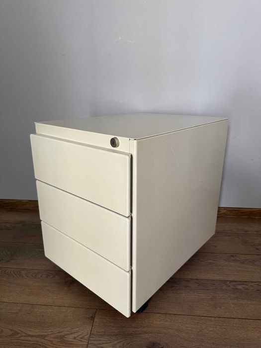 dulap mobil cu roti rollbox integral metal 3 sertare Steelcase durabil