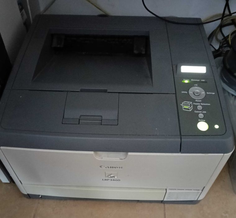 Vand imprimanta Canon LBP 3460 in stare perfecta de functionare.