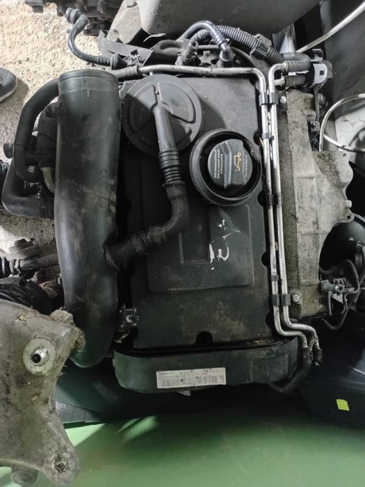 vand motor  2.0 tdi BKD COMPLET CU CUTIE