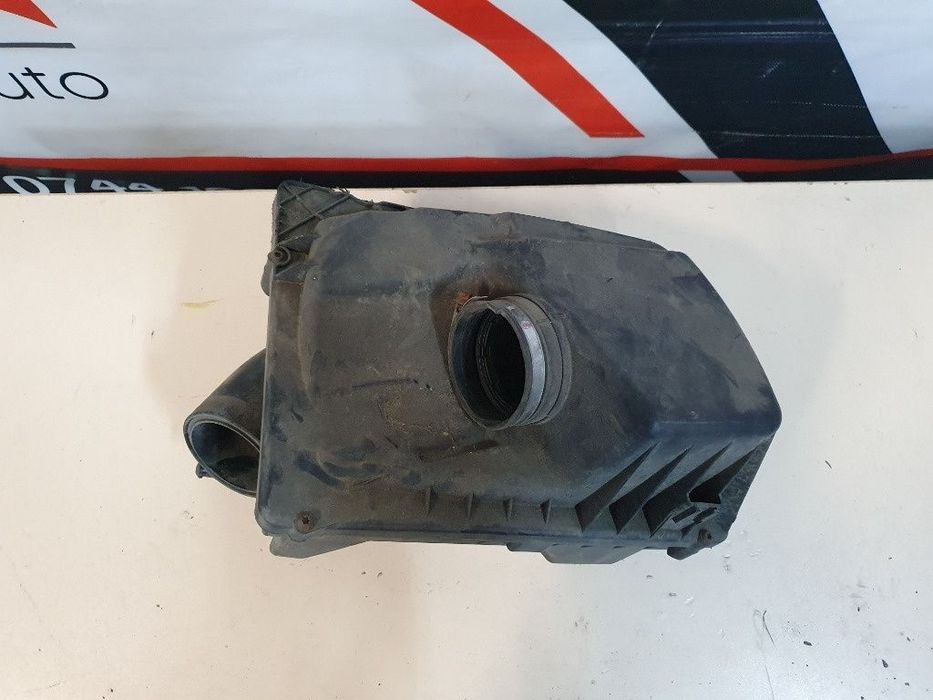 Carcasa filtru aer  OPEL ZAFIRA B A05 2005 - 2015 1.7 CDTI A 17 DTJ, Z 17 DTJ  55557127