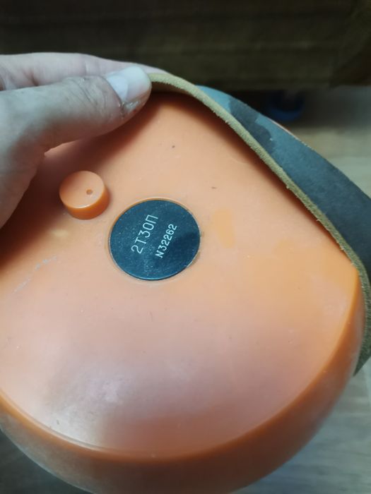 Теодолит в хорошем состоянии