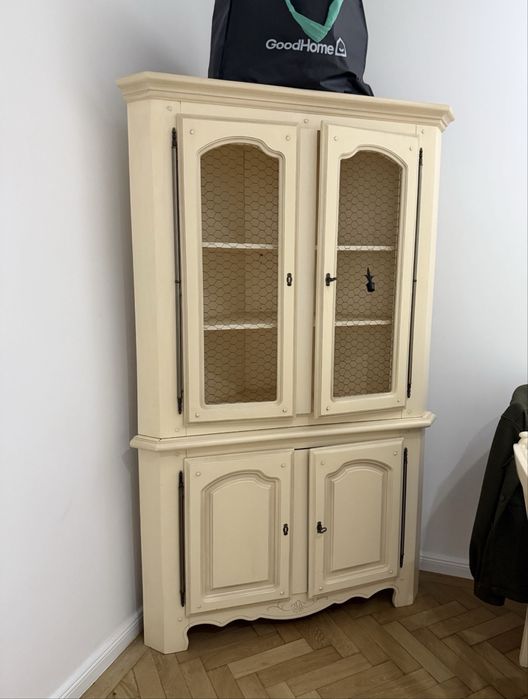 Set mobilier din lemn masiv