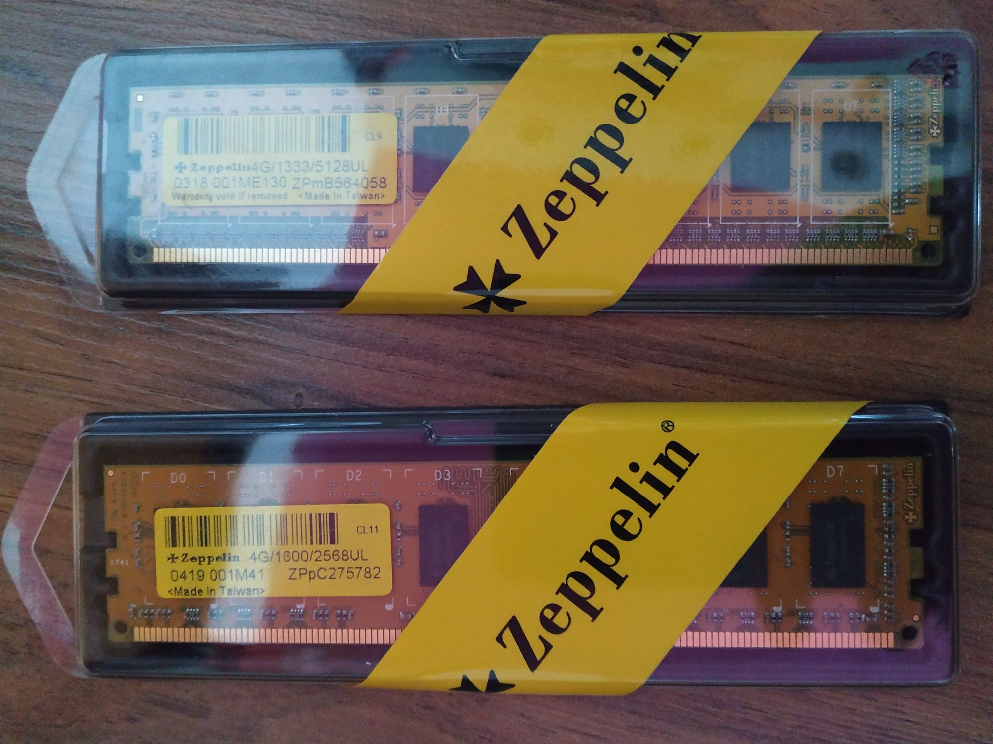 DDR3 4 Gb Zeppelin новая.