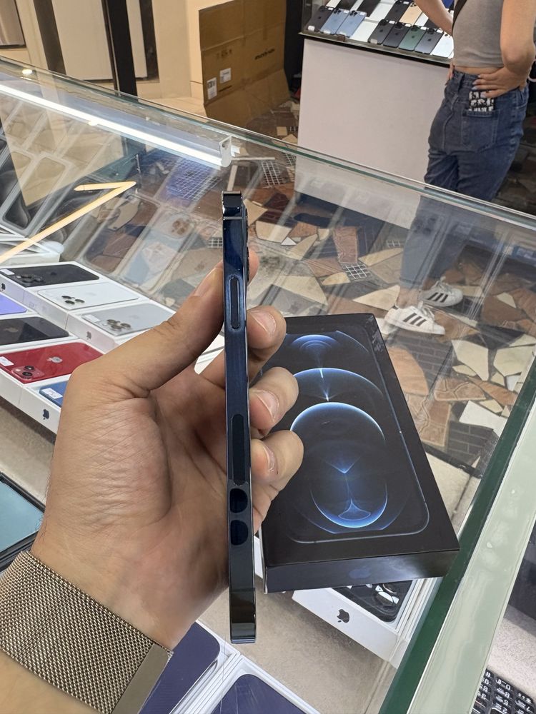iPhone 12 Pro 256 gb ideal