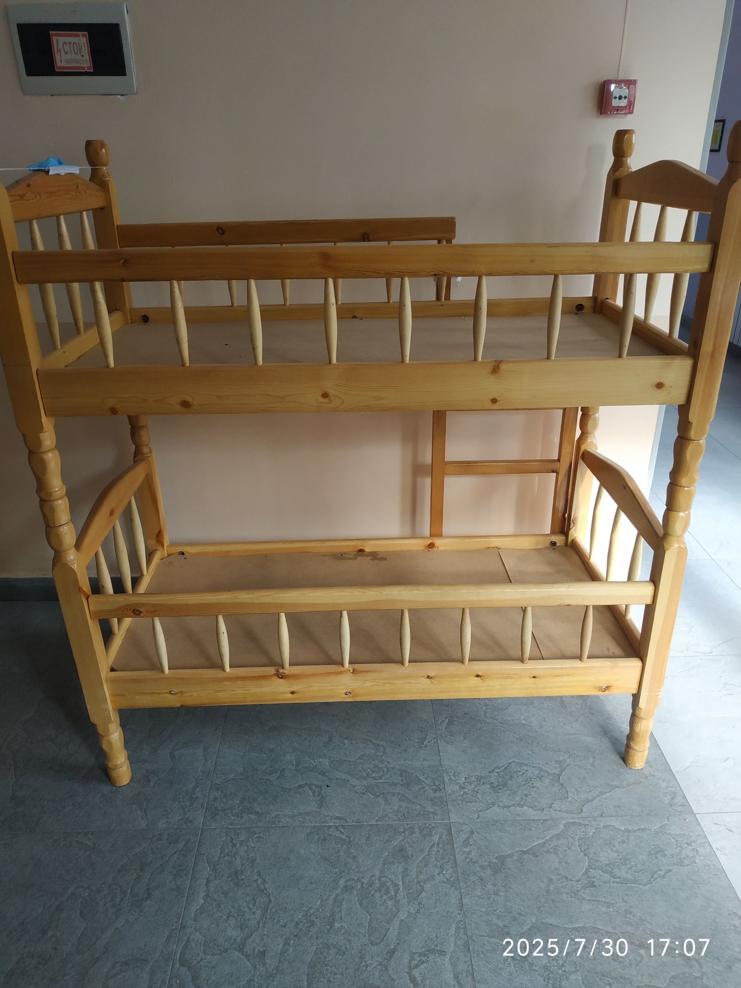 Продаю детскую кровать.