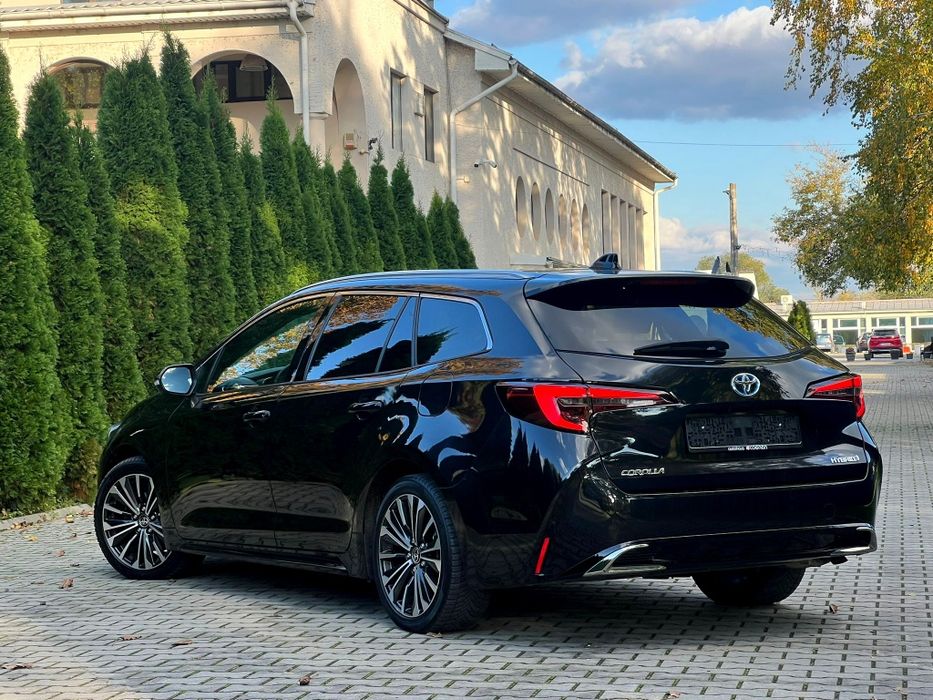 Toyota Corolla Facelift 2024, bord Virtual Cockpit