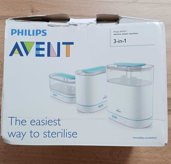 Стерилизатор Avent и подарък възглавница за кърмене Loreli.