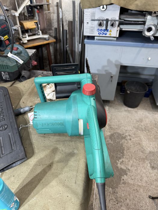 Верижен електрически трион Bosch AKE 30S